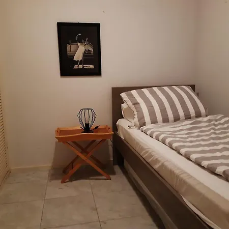 Atlantis 16b Эгмонд-ан-Зее